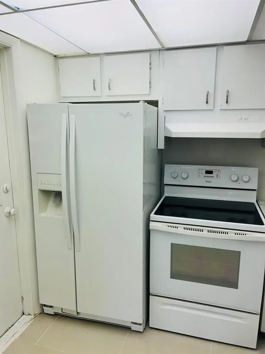 2 bedroom 2 bath Residential Lease for rent at 614 NW 13th Street # 0280, Boca Raton FL 33486