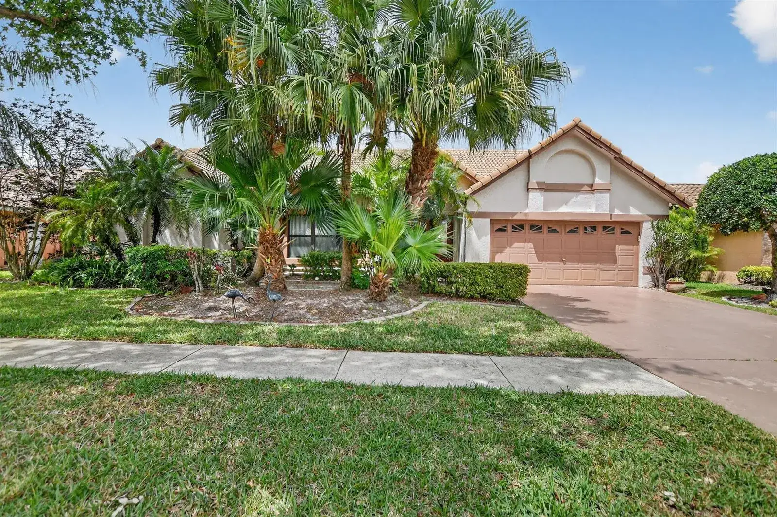 4 bedroom 2 bath Residential for sale at 20174 Back Nine Drive, Boca Raton FL 33498
