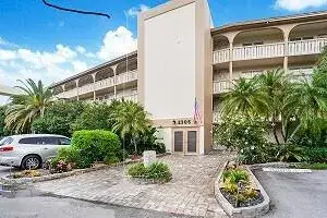 2 bedroom 2 bath Residential for sale at 2305 Lucaya Lane # G1, Coconut Creek FL 33066