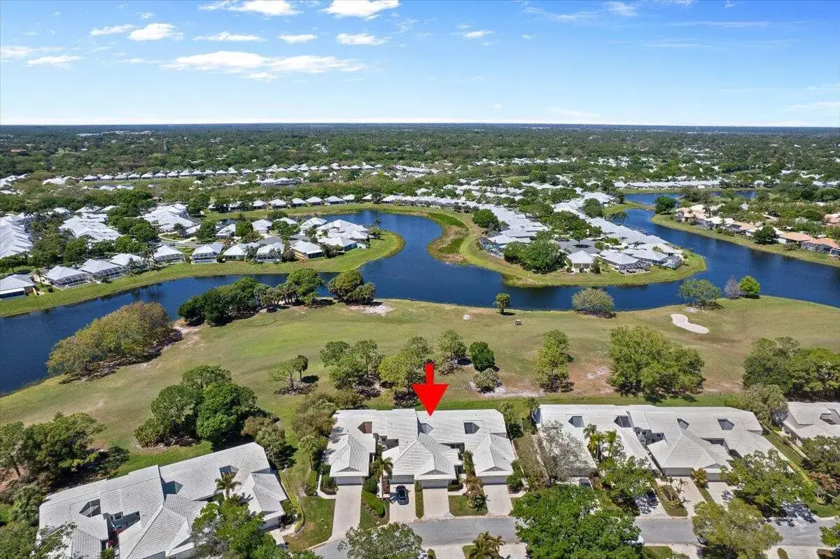 3 bedroom 2 bath Residential for sale at 2424 SW Foxpoint Trail, Palm City FL 34990