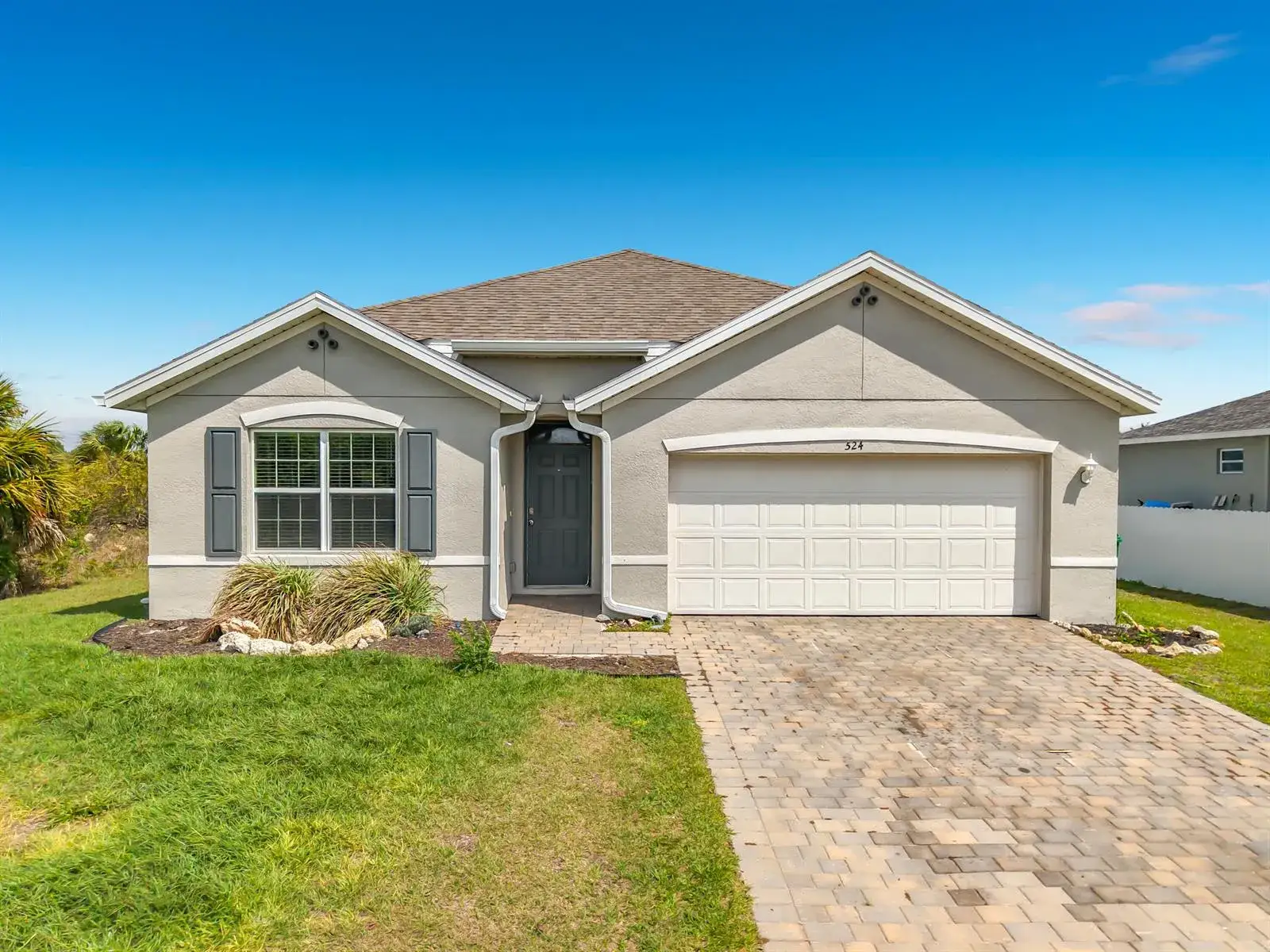 4 bedroom 2 bath Residential for sale at 524 W Glendale Avenue, FL 33935