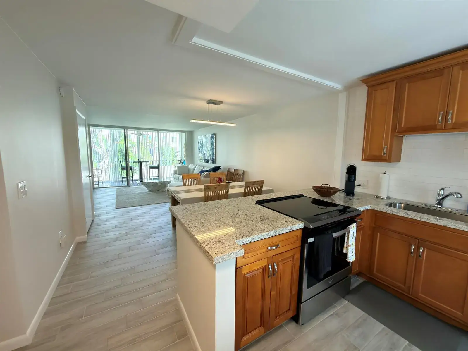 2 bedroom 2 bath Residential Lease for rent at 4242 Deste Court # 208, Lake Worth FL 33467
