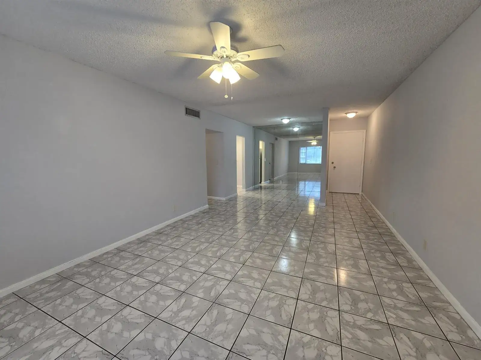 2 bedroom 2 bath Residential Lease for rent at 5840 NE 22nd Way # 707, Fort Lauderdale FL 33308