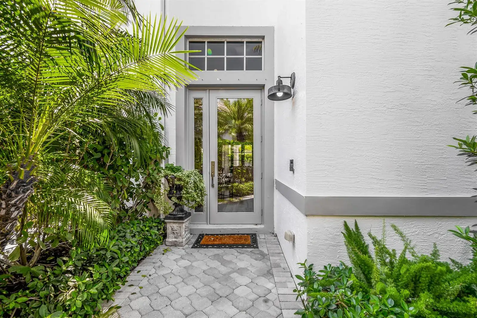 4 bedroom 4 bath Residential Lease for rent at 2427 Players Court, Wellington FL 33414