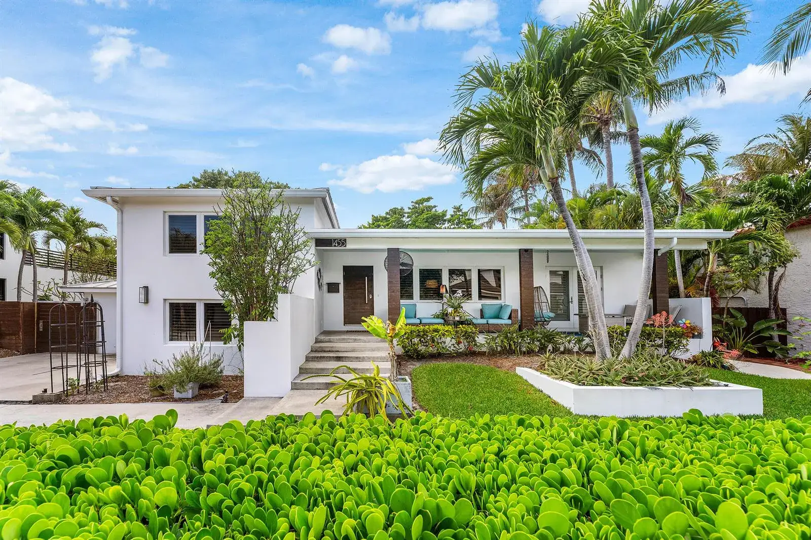 4 bedroom 3 bath Residential for sale at 1455 NE 4th Avenue, Boca Raton FL 33432