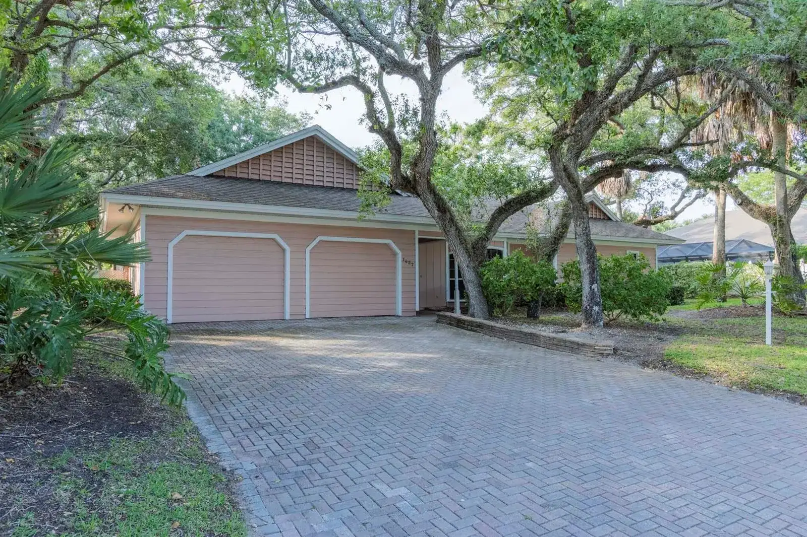 3 bedroom 2 bath Residential for sale at 1027 Mangrove Lane, Vero Beach FL 32963