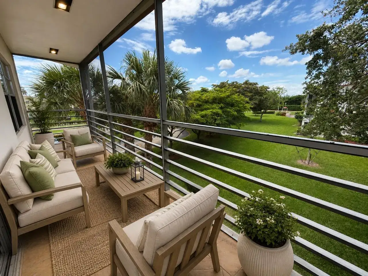 2 bedroom 1 bath Residential Lease for rent at 365 Brighton I # I, Boca Raton FL 33434