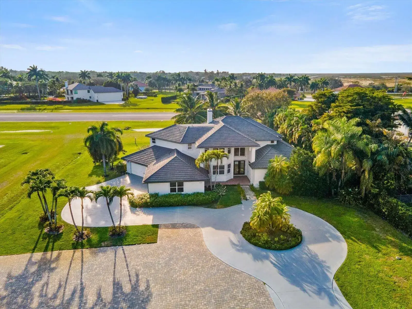 5 bedroom 5 bath Residential for sale at 2135 Windsock Way, Wellington FL 33414