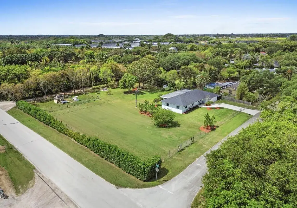 3 bedroom 2 bath Residential for sale at 19724 SW 243rd Terrace, Homestead FL 33031
