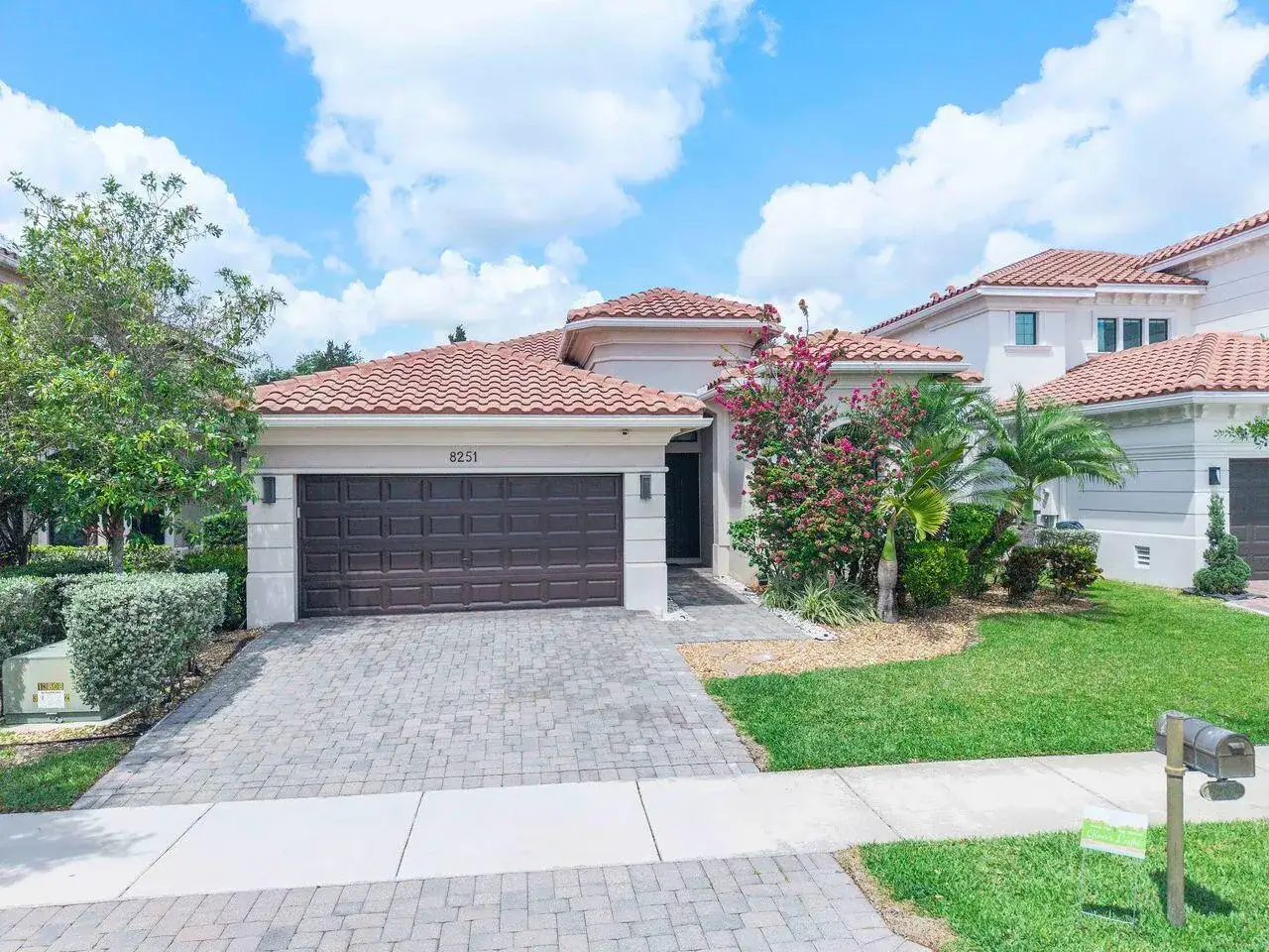 4 bedroom 3 bath Residential for sale at 8251 Canopy Terrace, Parkland FL 33076