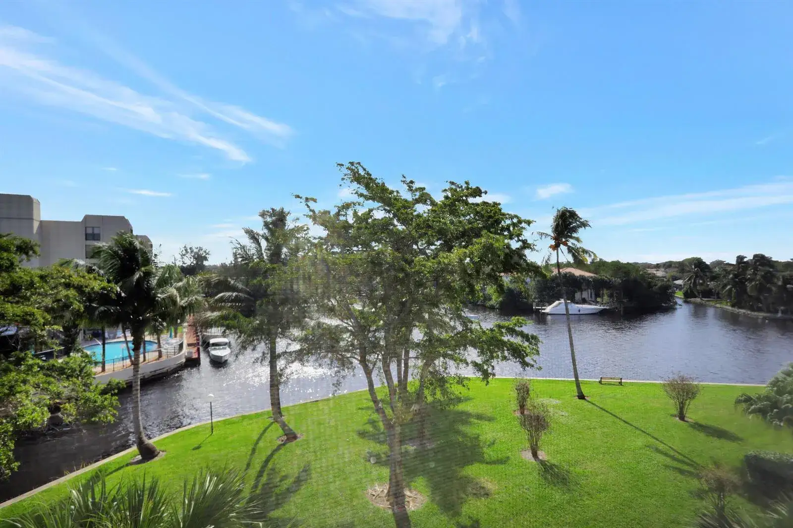 2 bedroom 2 bath Residential for sale at 7 Royal Palm Way # 404, Boca Raton FL 33432