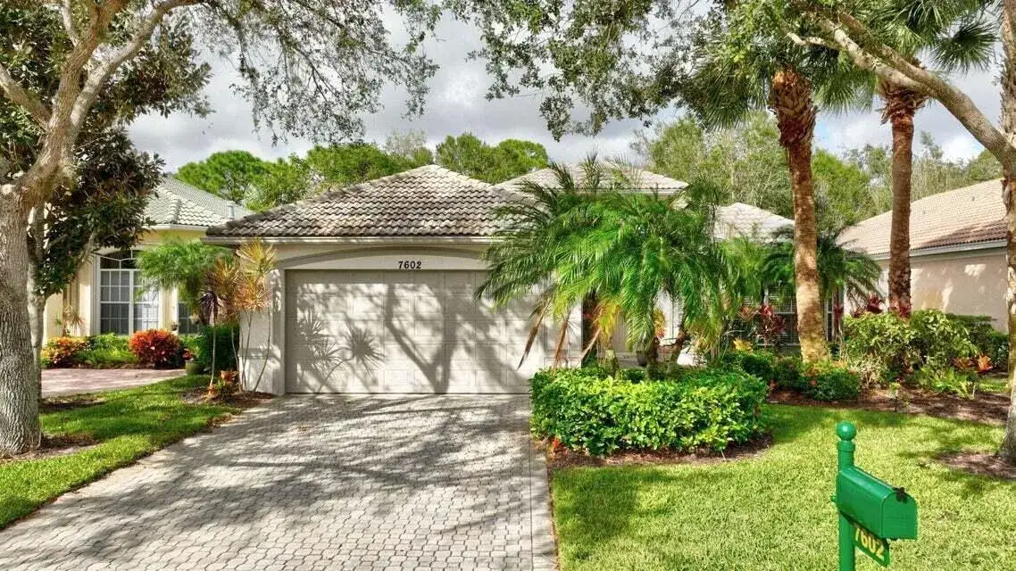 2 bedroom 2 bath Residential Lease for rent at 7602 Greenbrier Circle, Port St. Lucie FL 34986