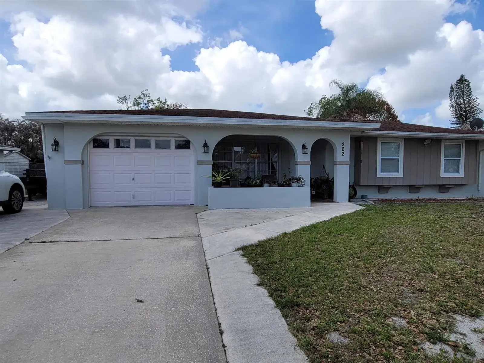 3 bedroom 2 bath Residential for sale at 262 NE Floresta Drive, Port St. Lucie FL 34983