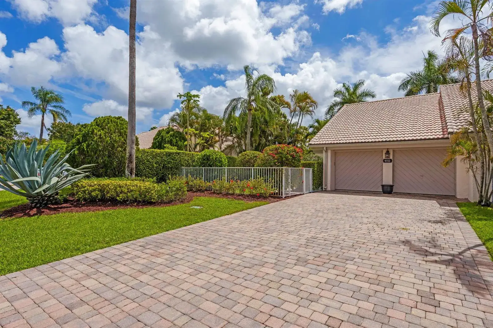 2 bedroom 2 bath Residential for sale at 9722 Erica Court, Boca Raton FL 33496