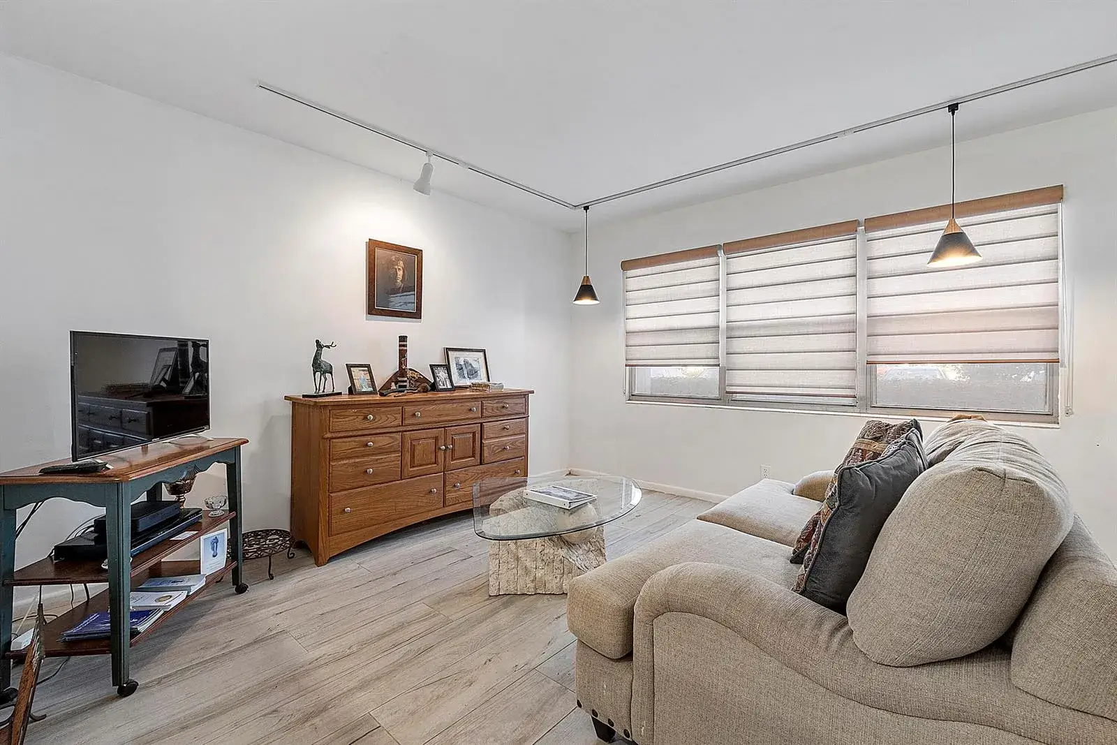 1 bedroom 1 bath Residential for sale at 1012 Newport G, Deerfield Beach FL 33442