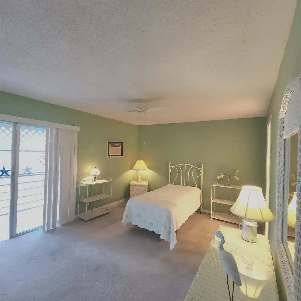 1 bedroom 1 bath Residential for sale at 262 Sussex M, West Palm Beach FL 33417