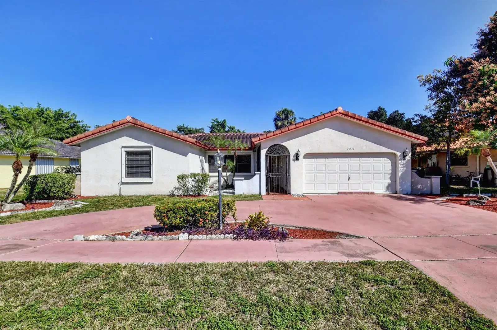 4 bedroom 2 bath Residential for sale at 7011 San Sebastian Circle, Boca Raton FL 33433