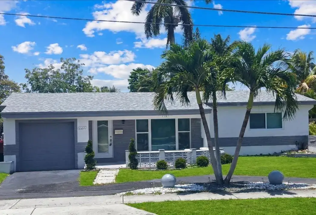 6641 Miramar Parkway, Miramar FL 33023