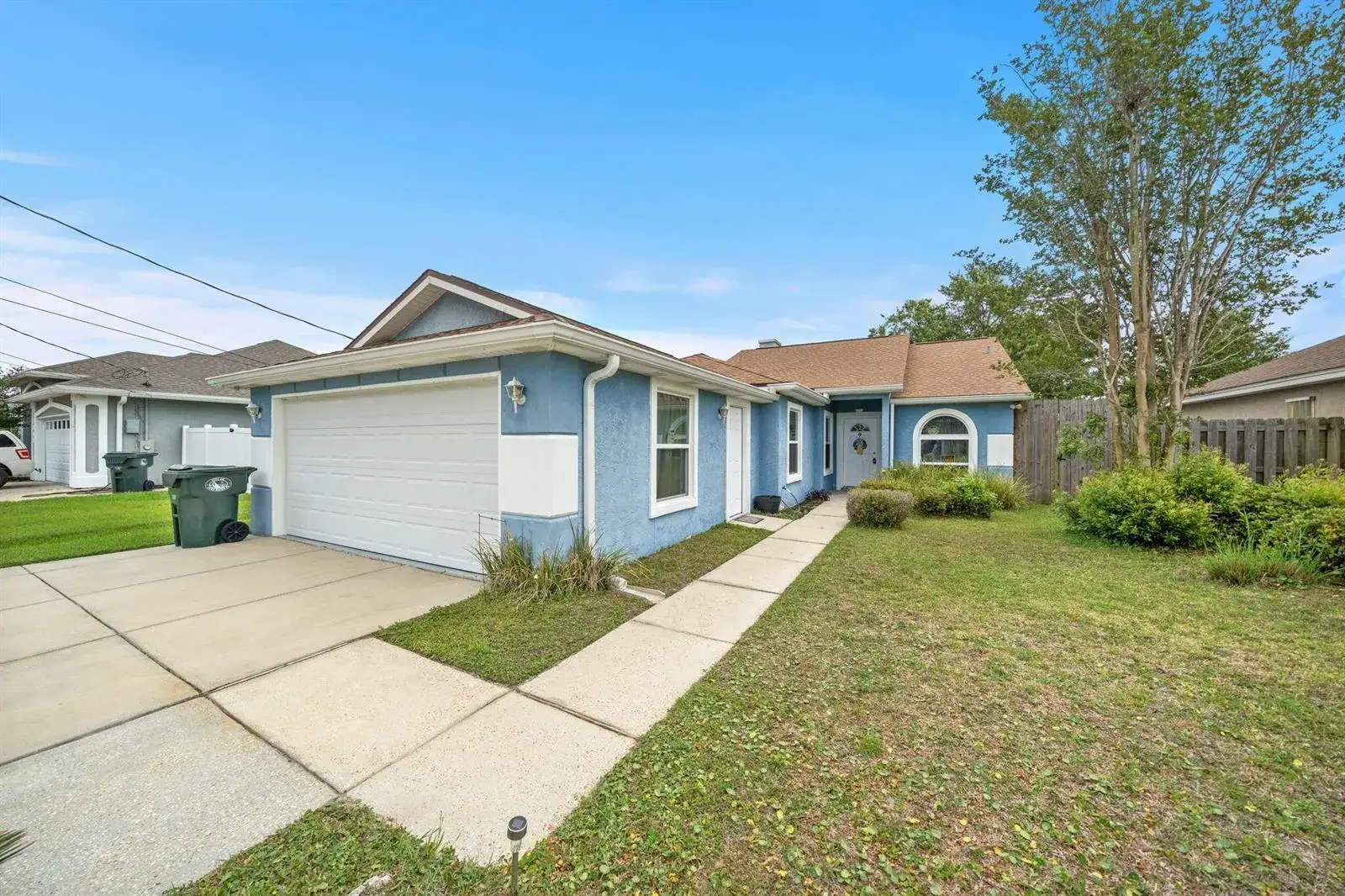 3 bedroom 2 bath Residential for sale at 1407 Rhode Island Avenue, FL 32444