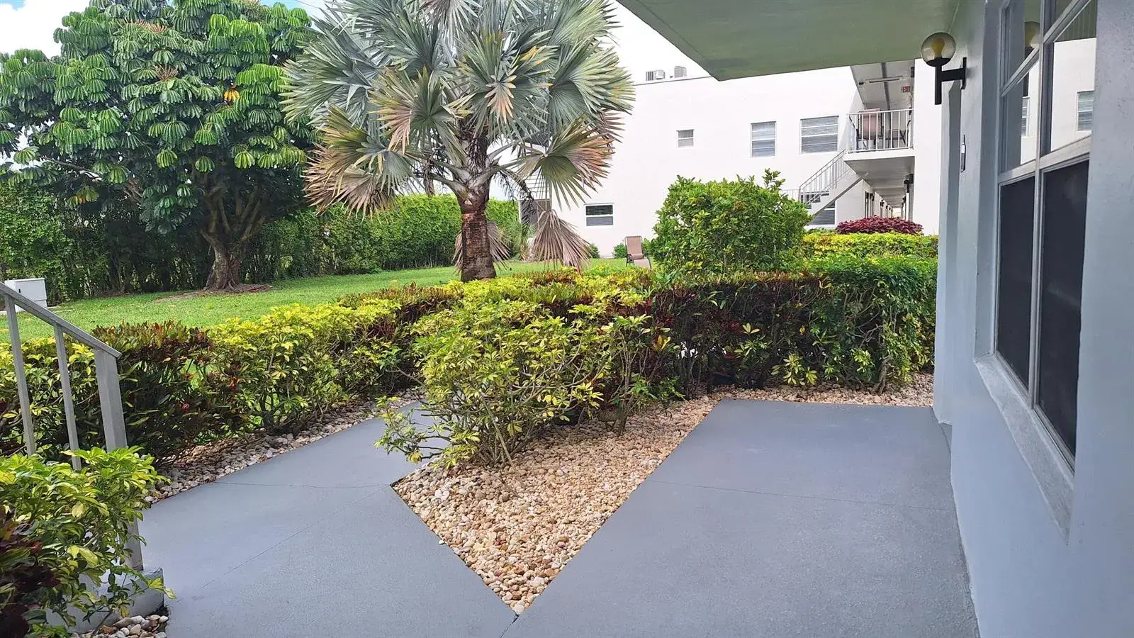 1 bedroom 1 bath Residential Lease for rent at 120 Normandy # C, Delray Beach FL 33484