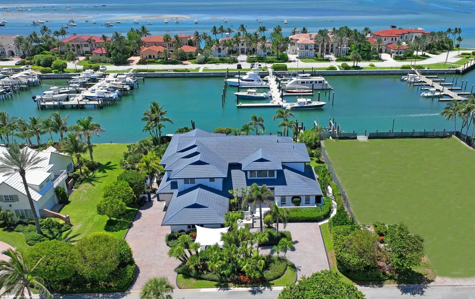 4 bedroom 6 bath Residential for sale at 6819 SE South Marina Way, Stuart FL 34996