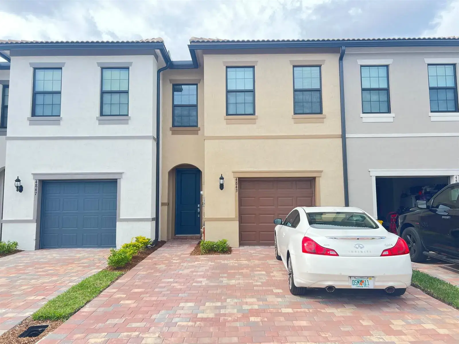 3 bedroom 2 bath Residential for sale at 4843 Indio Trail, Lake Worth FL 33467
