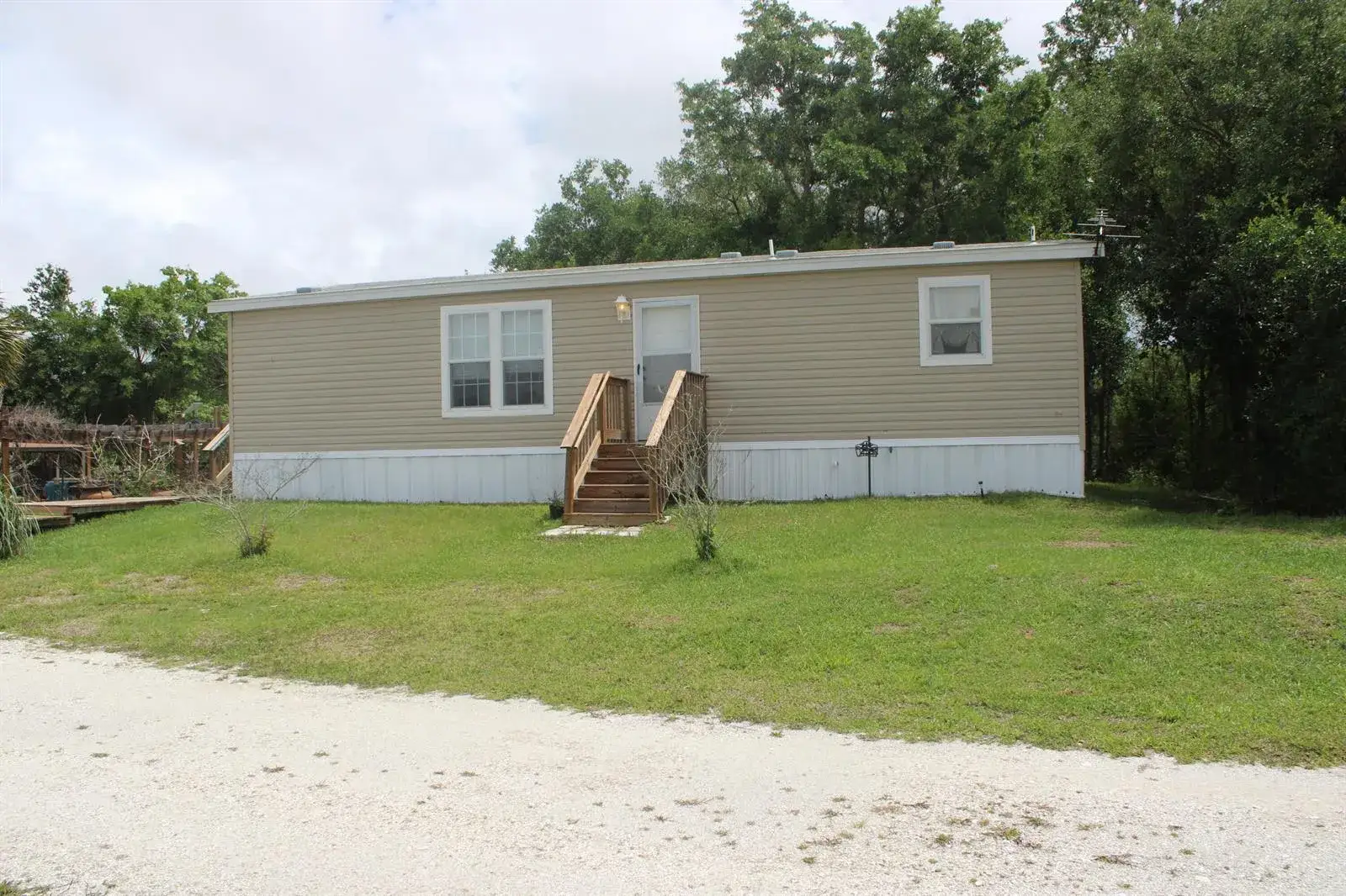 2 bedroom 2 bath Residential for sale at 15367 NW 296th Street, Okeechobee FL 34972
