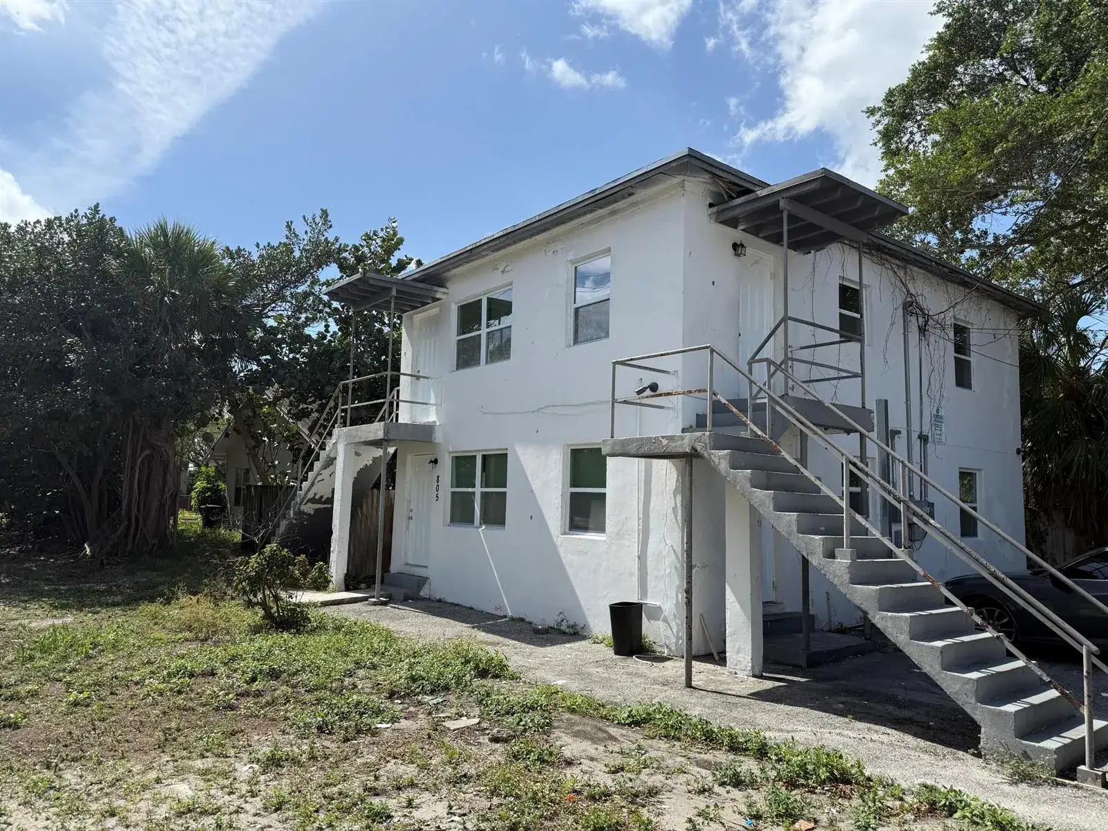 2 bedroom 1 bath Residential Lease for rent at 805 3rd Street # 1, West Palm Beach FL 33401