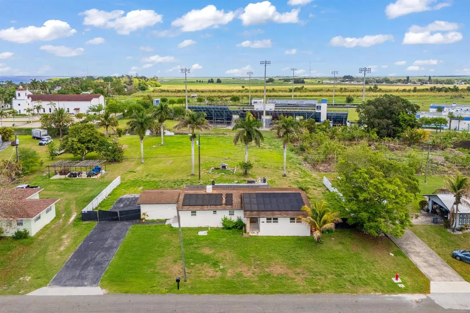 3 bedroom 3 bath Residential for sale at 360 Kismet Avenue, Pahokee FL 33476