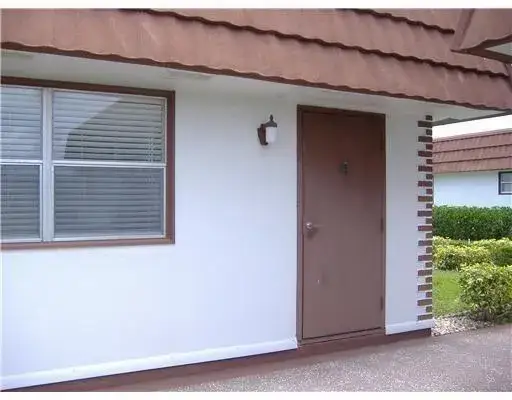 1 bedroom 1 bath Residential for sale at 163 Waterford G, Delray Beach FL 33446