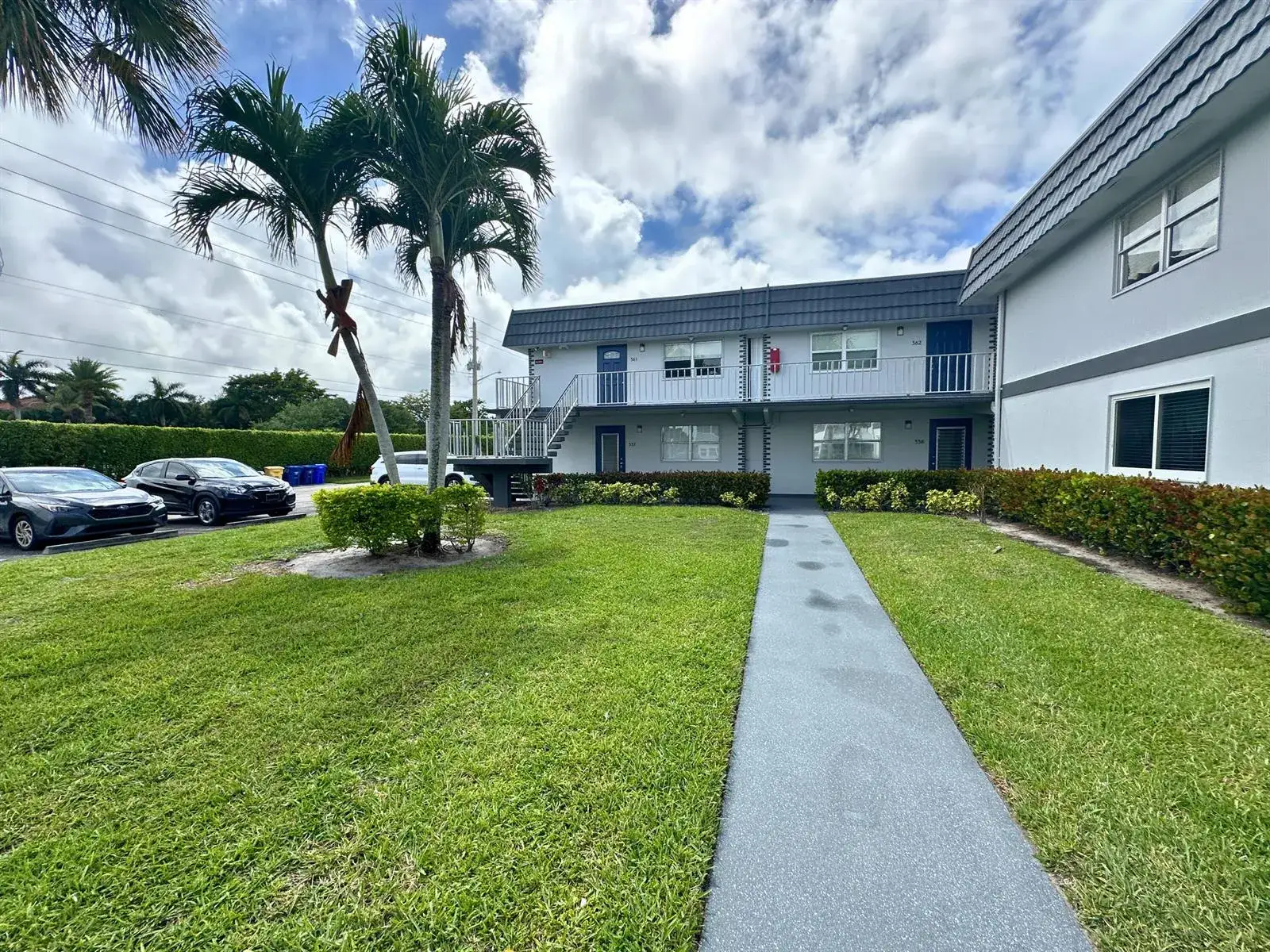 2 bedroom 2 bath Residential for sale at 337 Saxony H Way # 337, Delray Beach FL 33446