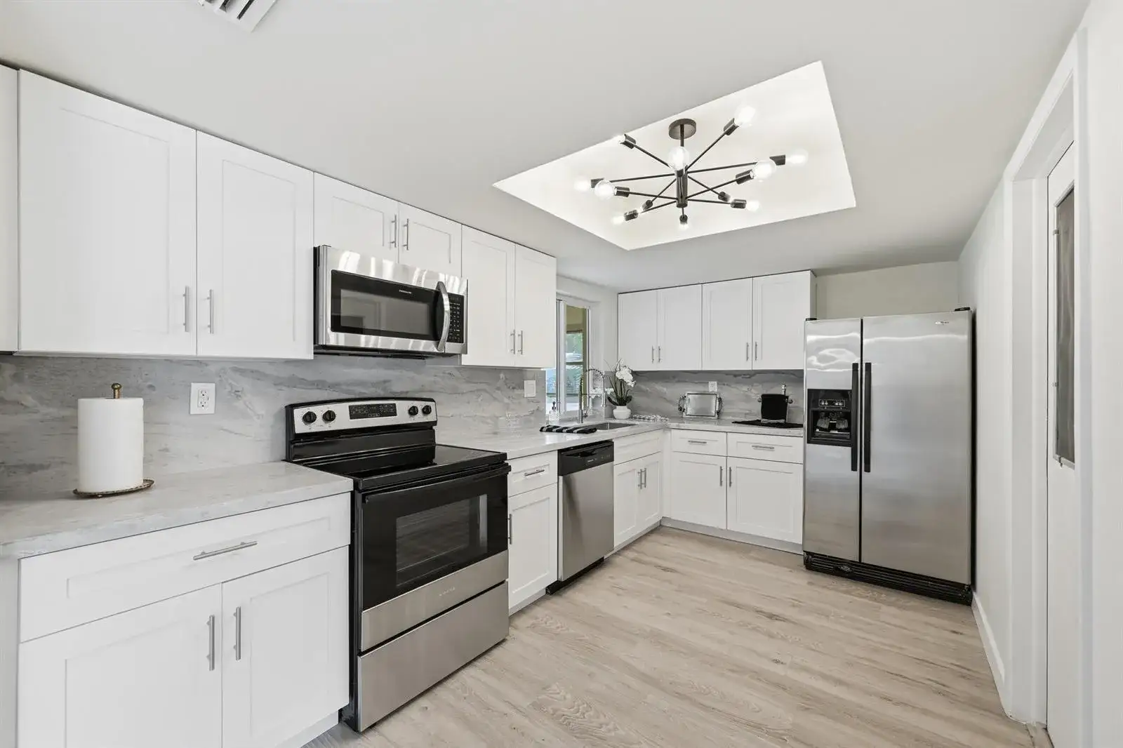 2 bedroom 2 bath Residential for sale at 2631 W Golf Boulevard, Pompano Beach FL 33064