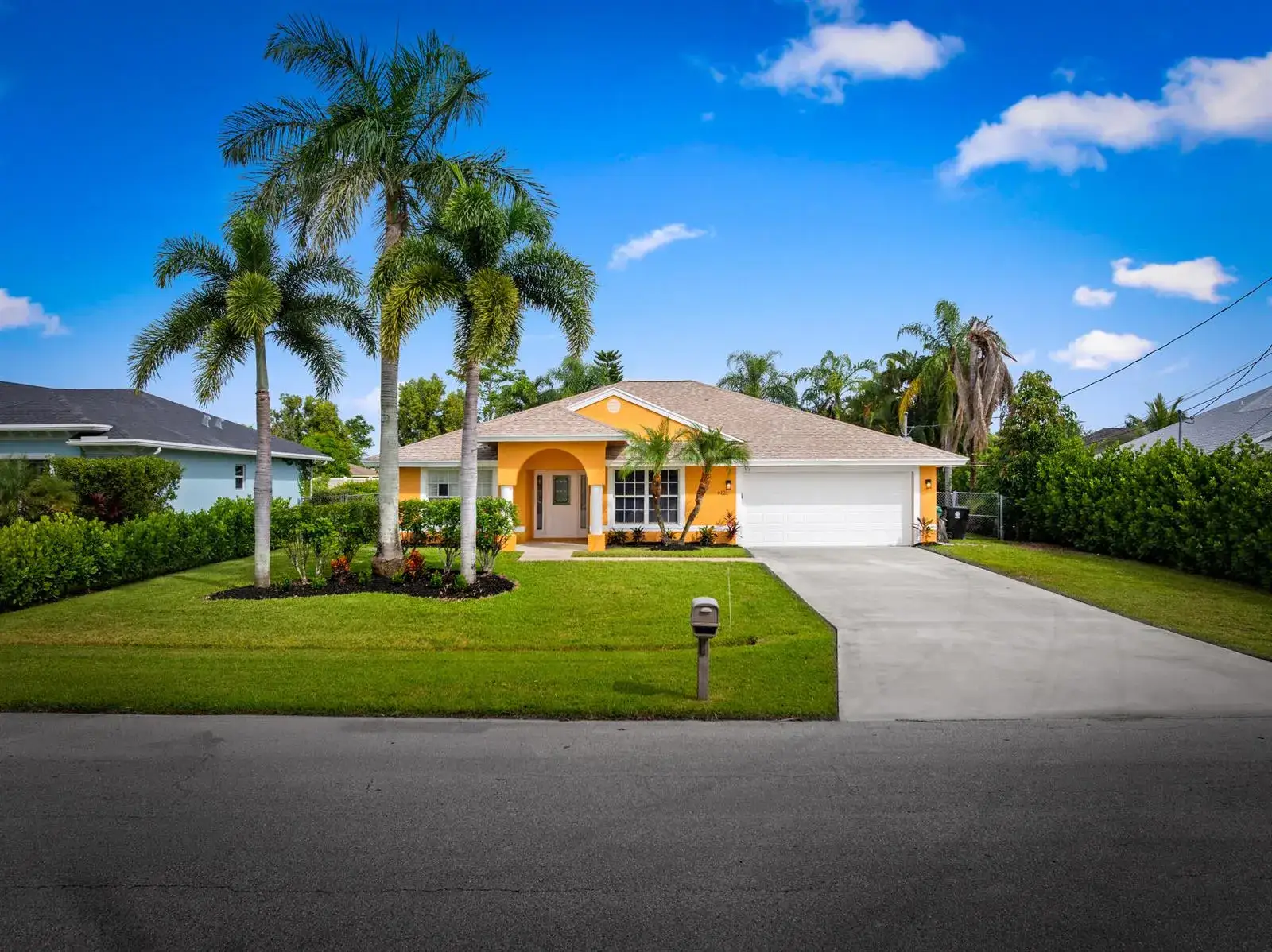 3 bedroom 2 bath Residential for sale at 6121 NW Daroco Terrace, Port St. Lucie FL 34986