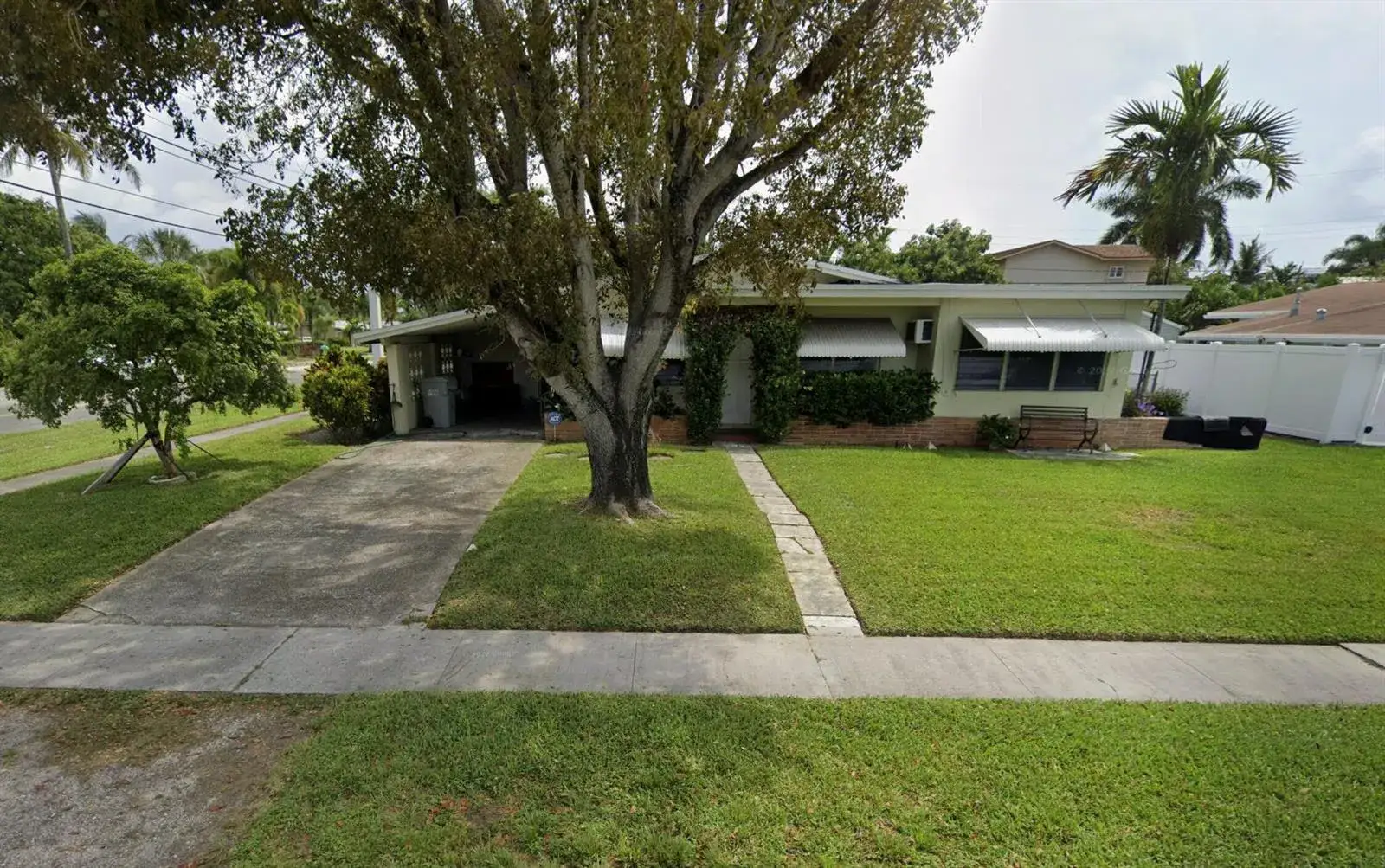 3 bedroom 2 bath Residential for sale at 712 NE 23rd Terrace, Pompano Beach FL 33062