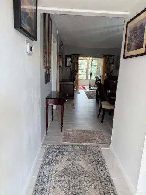 1 bedroom 1 bath Residential for sale at 1040 Country Club Drive # 306, Margate FL 33063