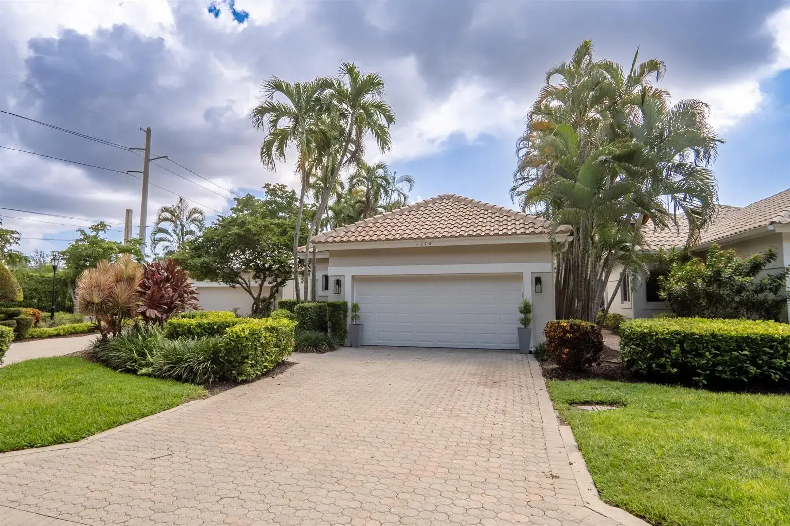3 bedroom 2 bath Residential Lease for rent at 6670 NW 27th Avenue, Boca Raton FL 33496