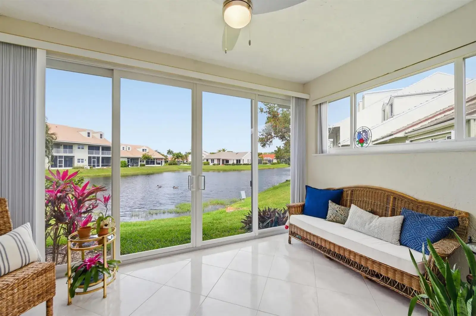 2 bedroom 2 bath Residential for sale at 47 N Lakeshore Drive, Hypoluxo FL 33462
