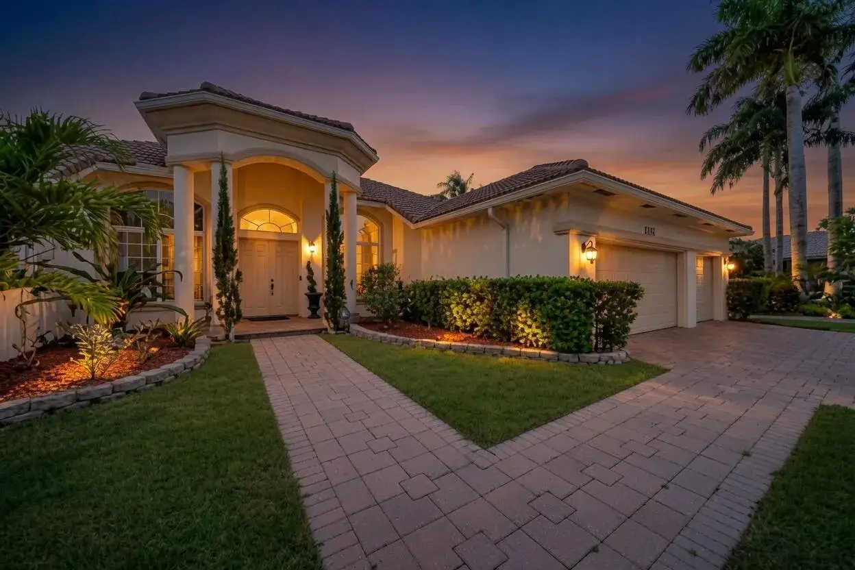 5 bedroom 3 bath Residential for sale at 6169 NW 53rd Circle, Coral Springs FL 33067