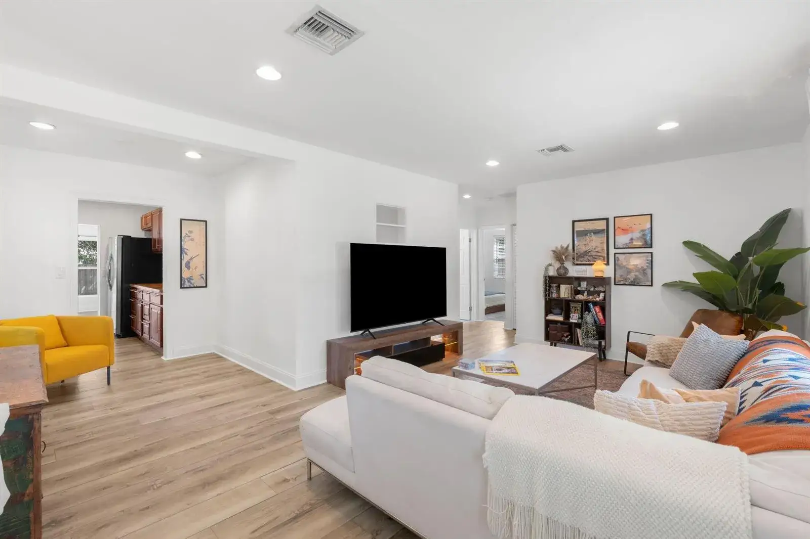 3 bedroom 1 bath Residential for sale at 1630 NW 4th Avenue, Fort Lauderdale FL 33311
