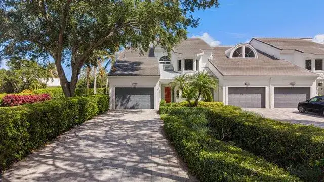 2 bedroom 2 bath Residential for sale at 310 Spyglass Way, Jupiter FL 33477