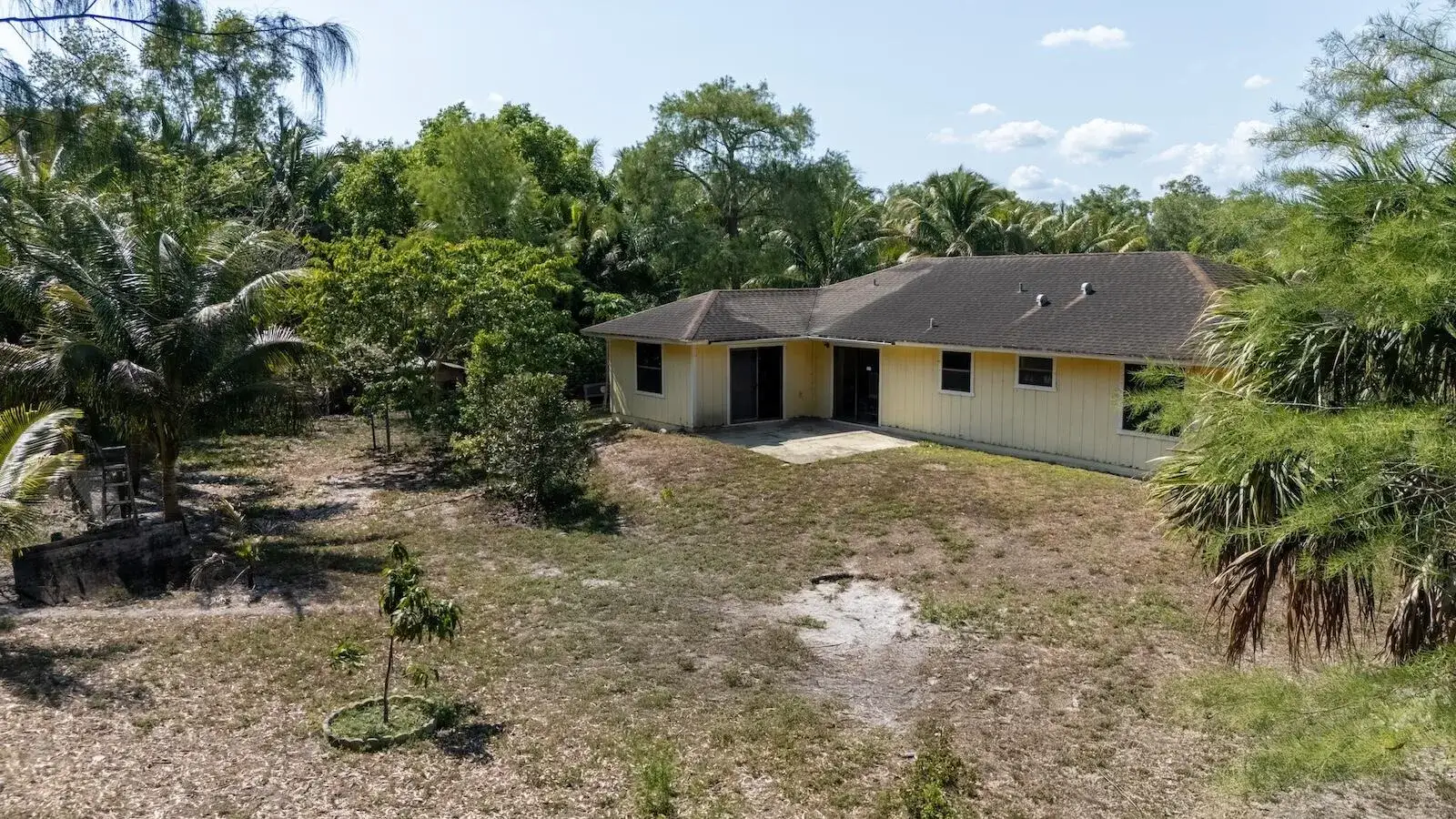 3 bedroom 2 bath Residential for sale at 17254 32nd Lane N, FL 33470