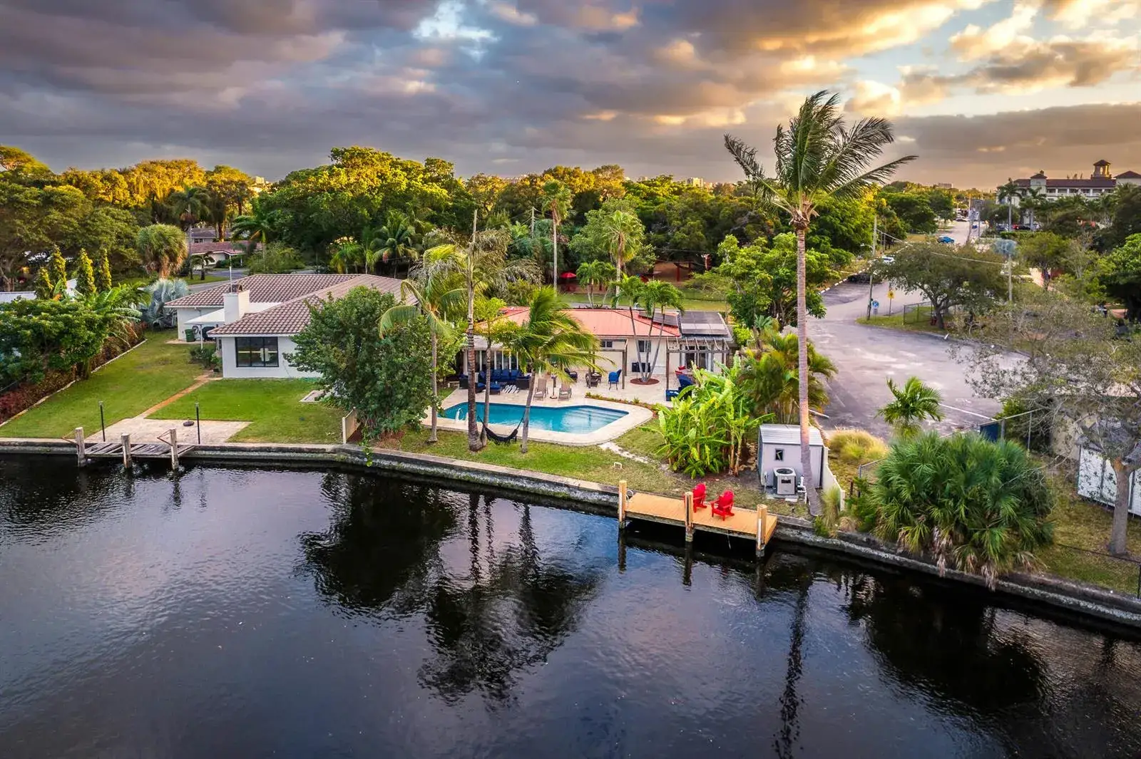 4 bedroom 3 bath Residential for sale at 2757 NE 14th Avenue, Wilton Manors FL 33334