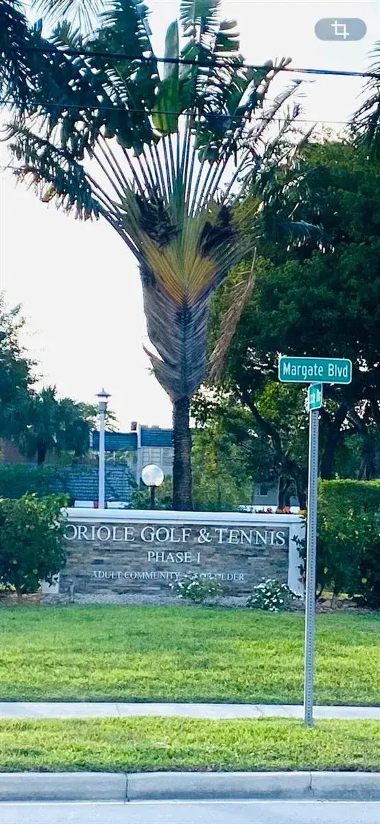 2 bedroom 2 bath Residential for sale at 7817 Golf Cir Drive # 210, Margate FL 33063