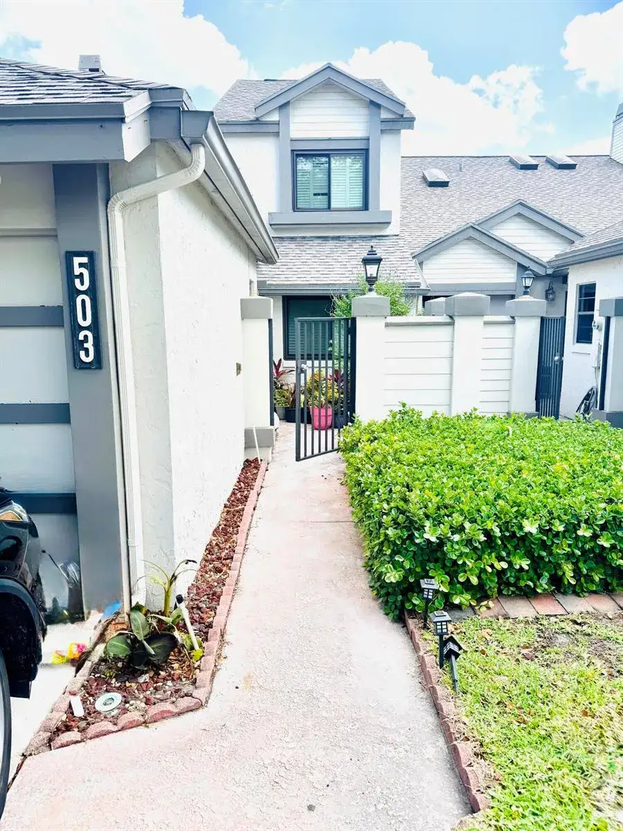 3 bedroom 2 bath Residential for sale at 503 Landings Boulevard, FL 33413