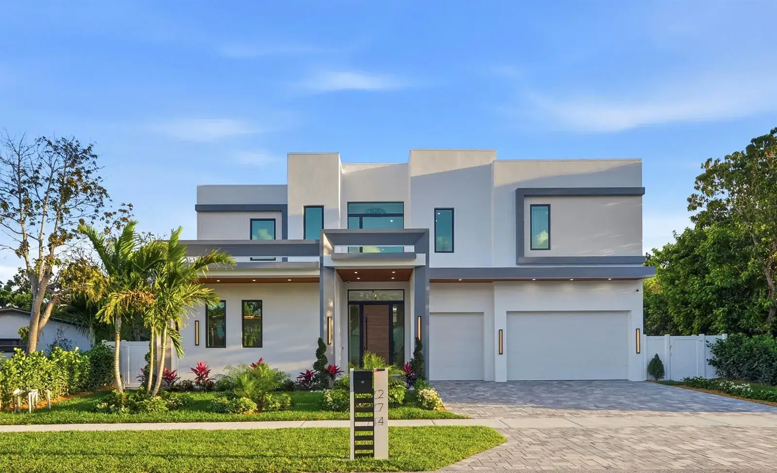 6 bedroom 6 bath Residential for sale at 274 NE 3rd Court, Boca Raton FL 33432