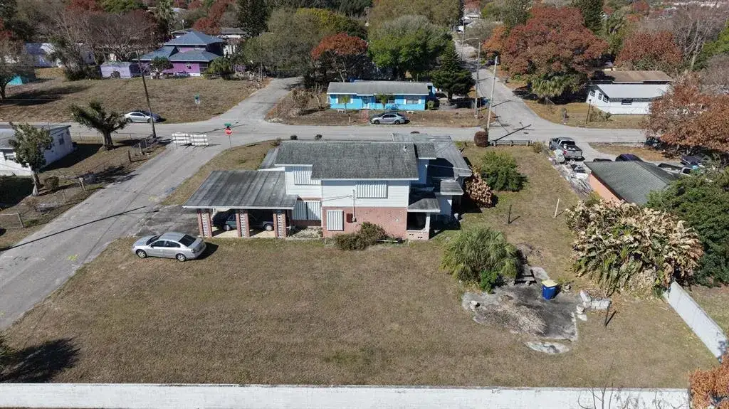 4 bedroom 2 bath Residential for sale at 802 N 15th Street, Fort Pierce FL 34950