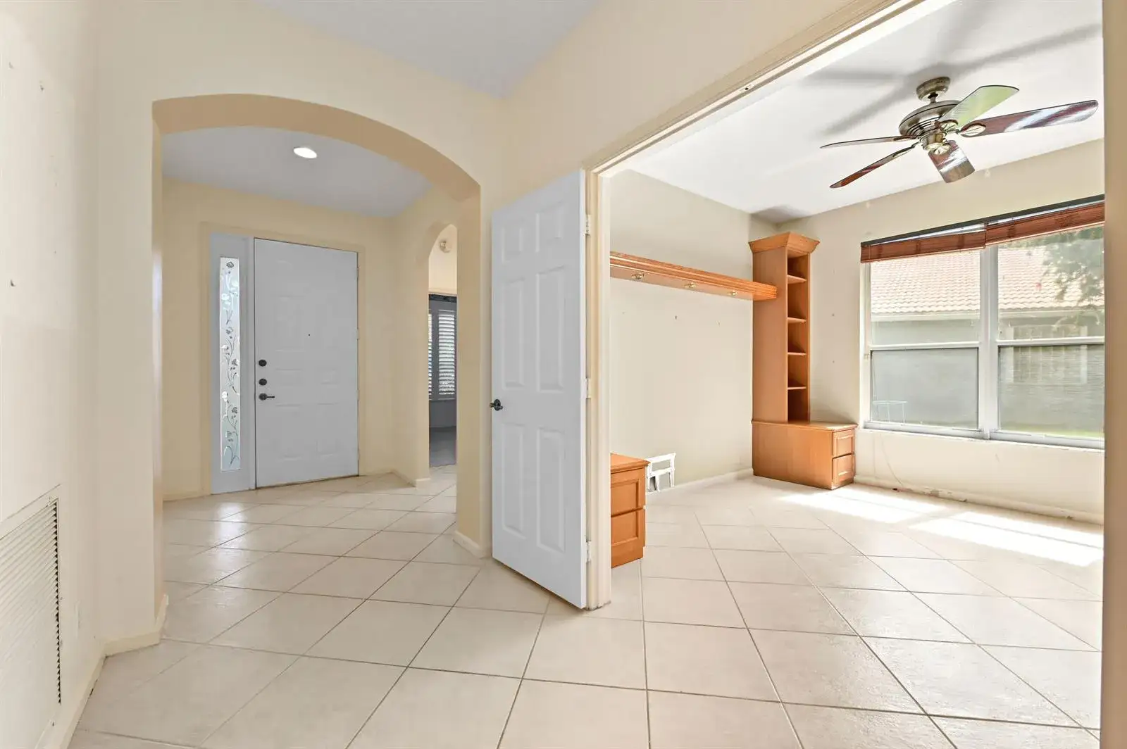 3 bedroom 2 bath Residential for sale at 6439 Pebble Creek Way, Boynton Beach FL 33437