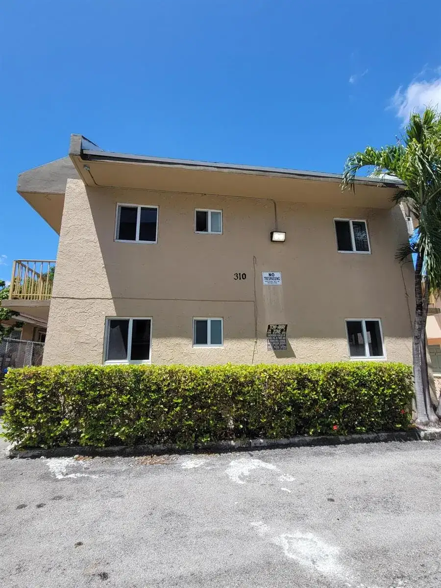 2 bedroom 2 bath Residential Lease for rent at 310 NW 16th Avenue # 1, Miami FL 33125