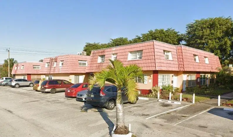 2 bedroom 1 bath Residential for sale at 5323 NW 27th Street # B4, Lauderhill FL 33313