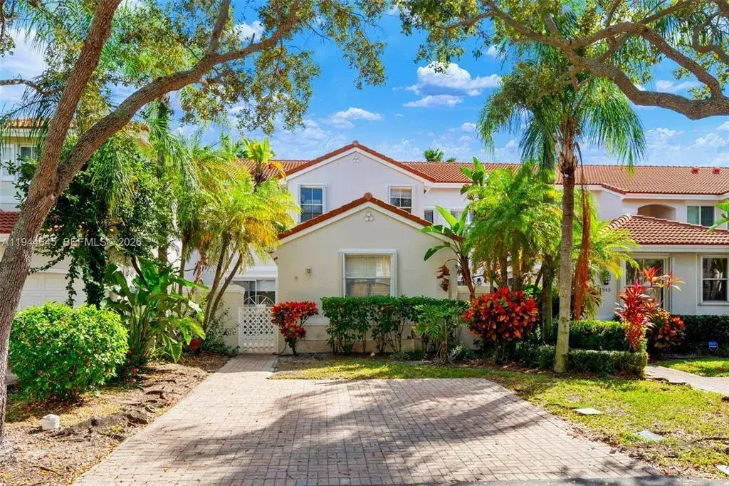 3 bedroom 3 bath Residential for sale at 1551 Seagrape Way, Hollywood FL 33019